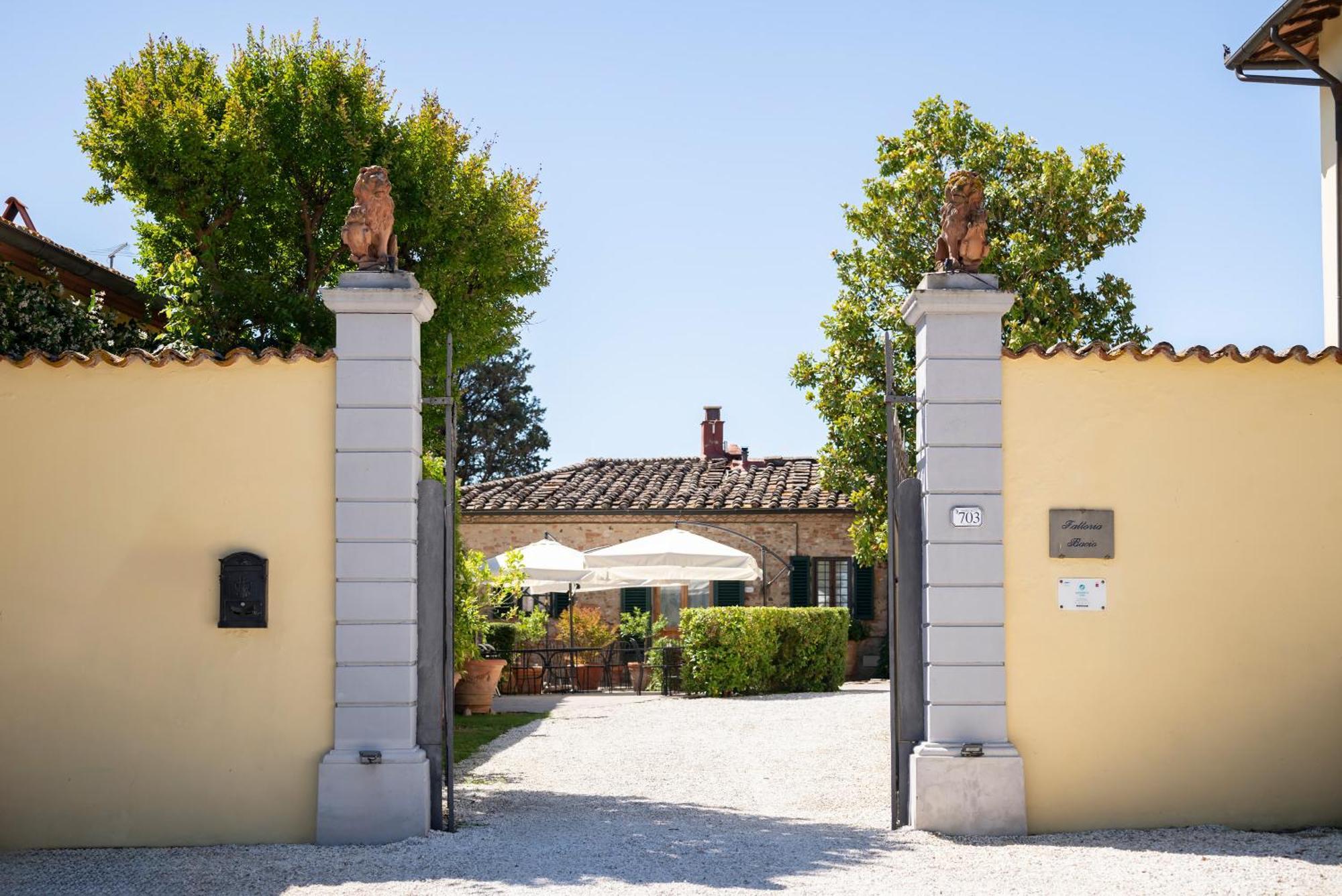 Agriturismo Bio Fattoria Bacio Чертальдо Экстерьер фото